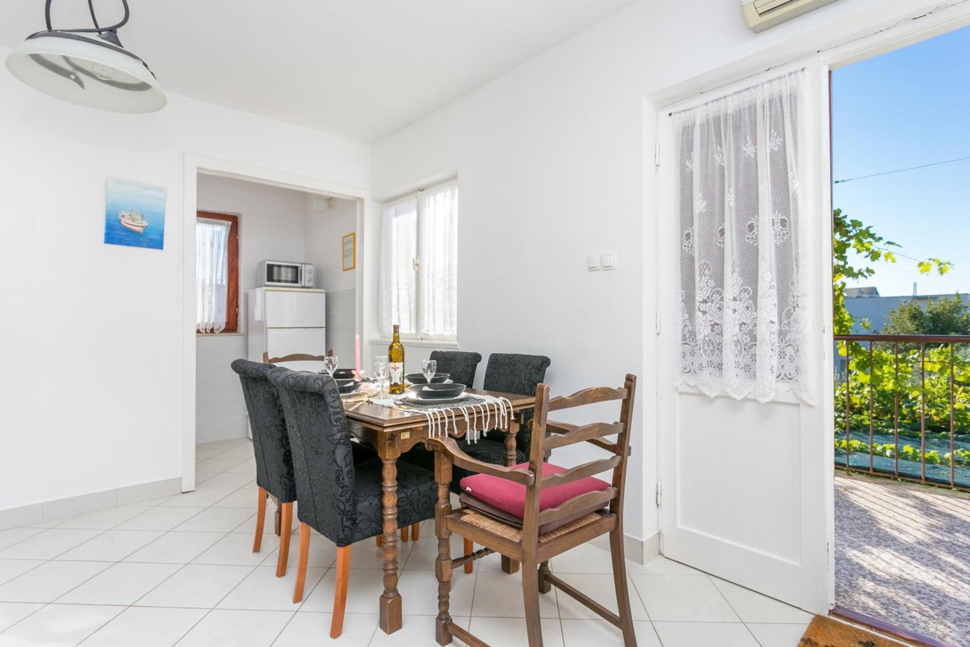 Apartments By The Sea Seget Vranjica, Trogir - 1038 Habitación foto